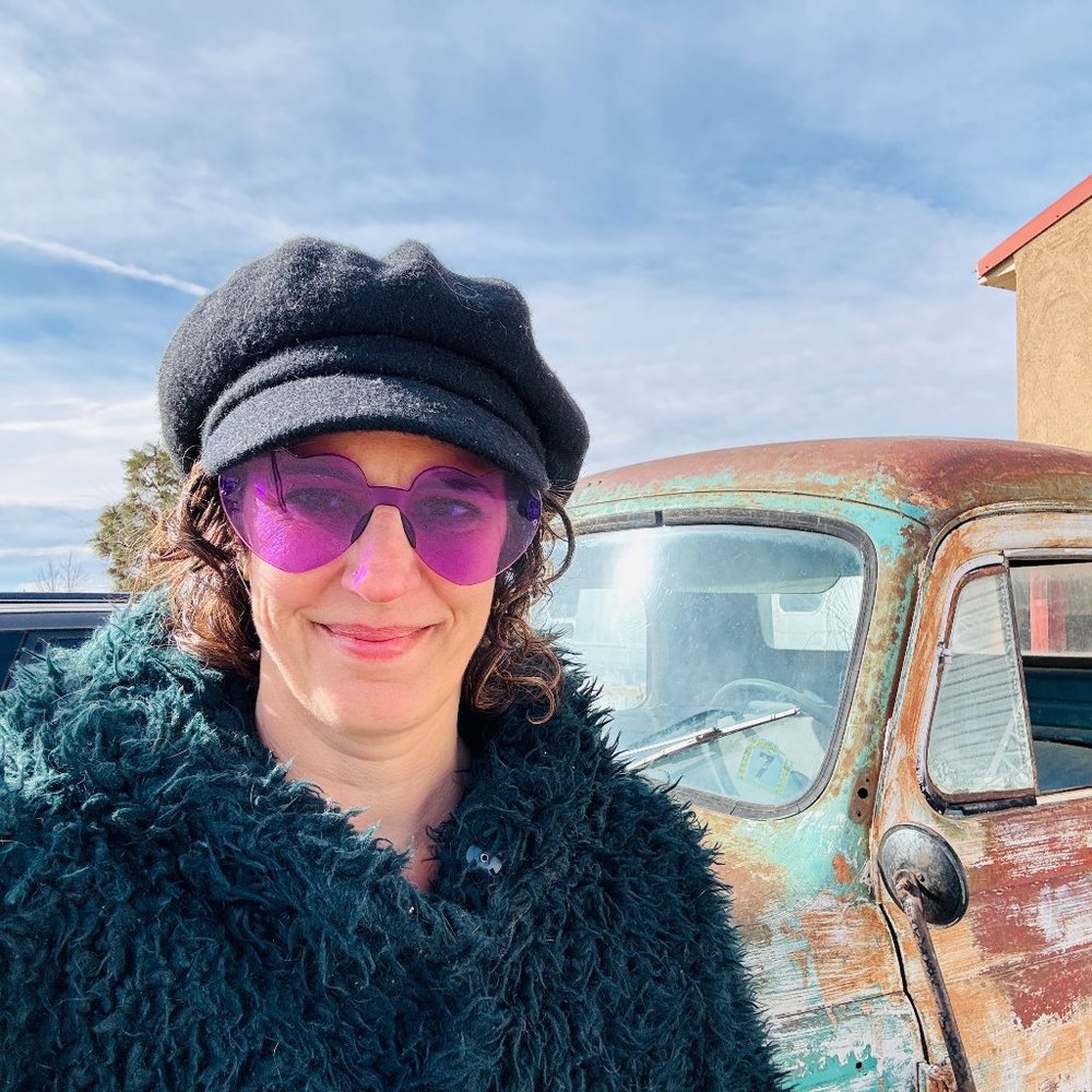 Meet your Posher, Darcy